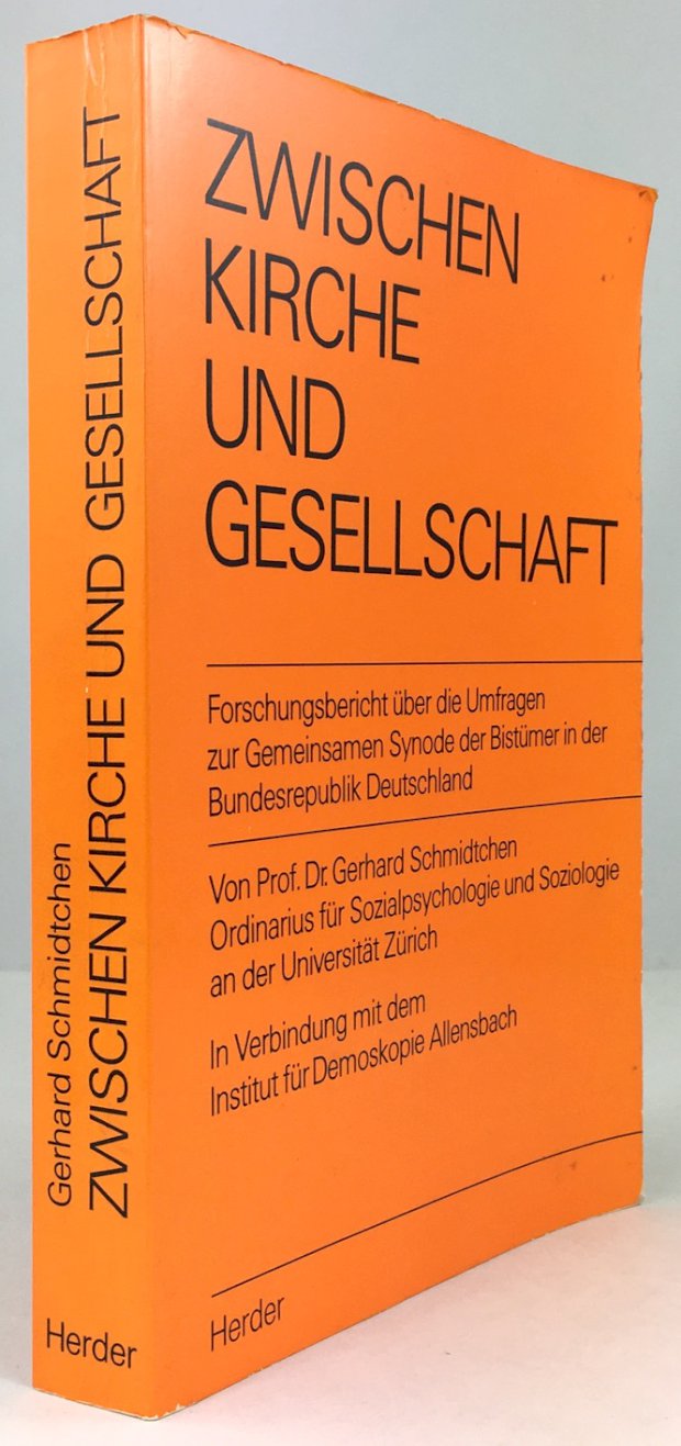 Abbildung von "Zwischen Kirche und Gesellschaft. Forschungsbericht über die Umfragen zur Gemeinsamen Synode der Bistümer in der Bundesrepublik Deutschland..."
