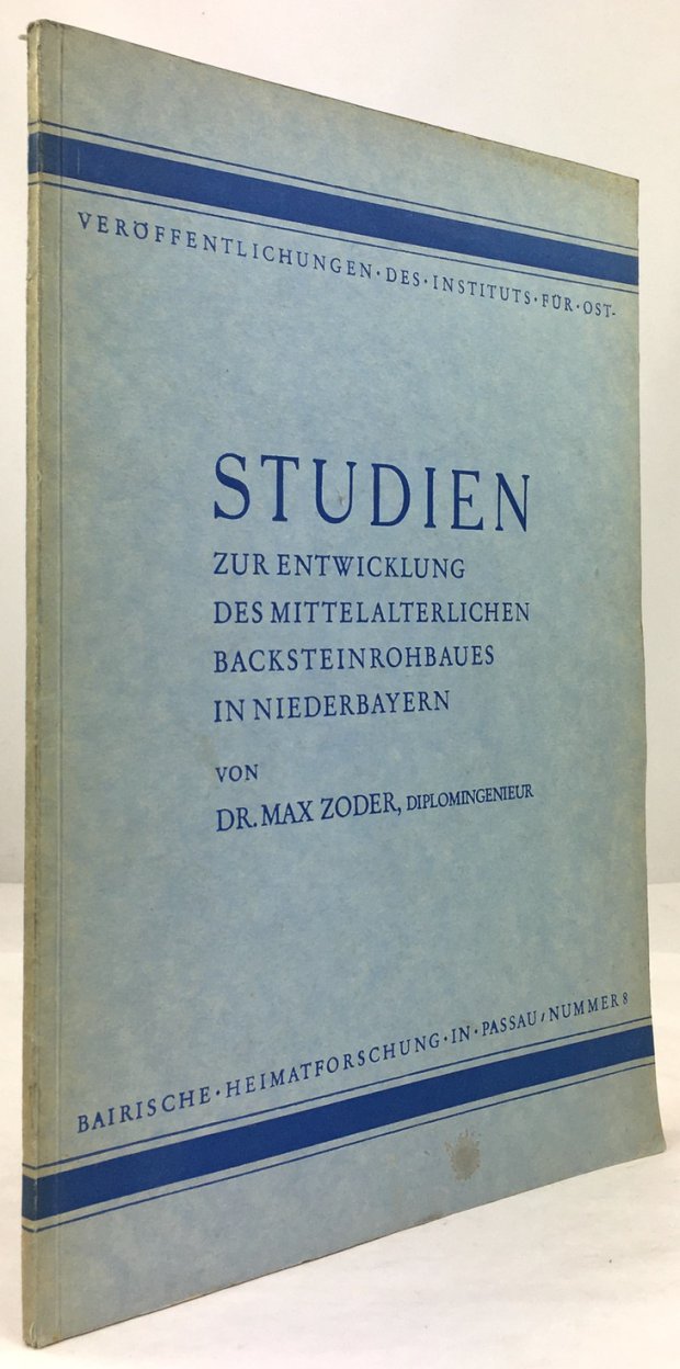 Abbildung von "Studien zur Entwicklung des mittelalterlichen Backsteinrohbaues in Niederbayern."