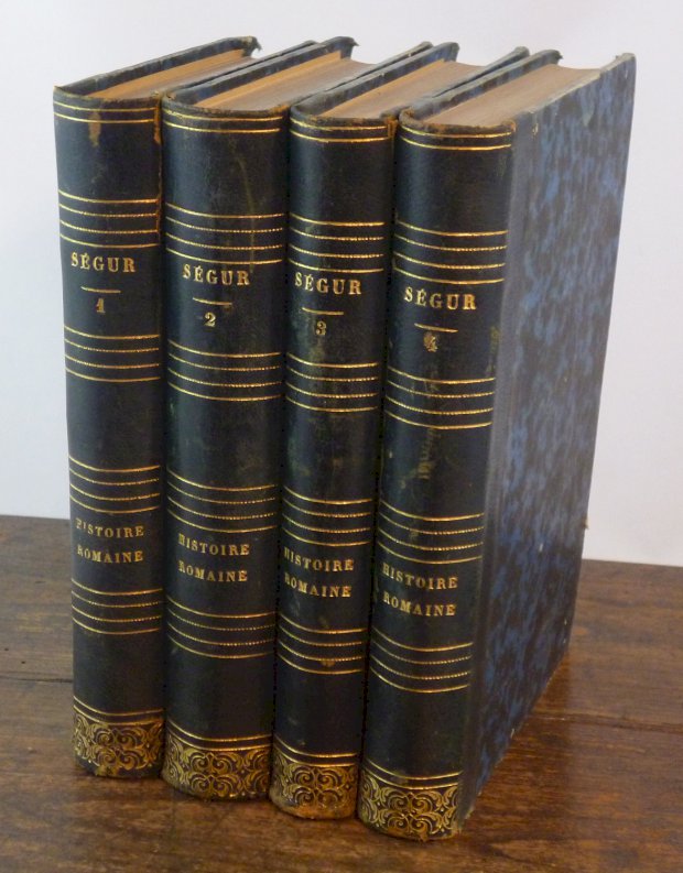 Abbildung von "Histoire Romaine. Quatrième Édition, revue et corrigée. 4 volumes."
