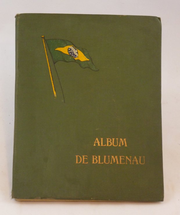 Abbildung von "Album de Blumenau. (Leporello mit 12 montierten Original-Fotografien Blumenaus unbekannten Autors /..."