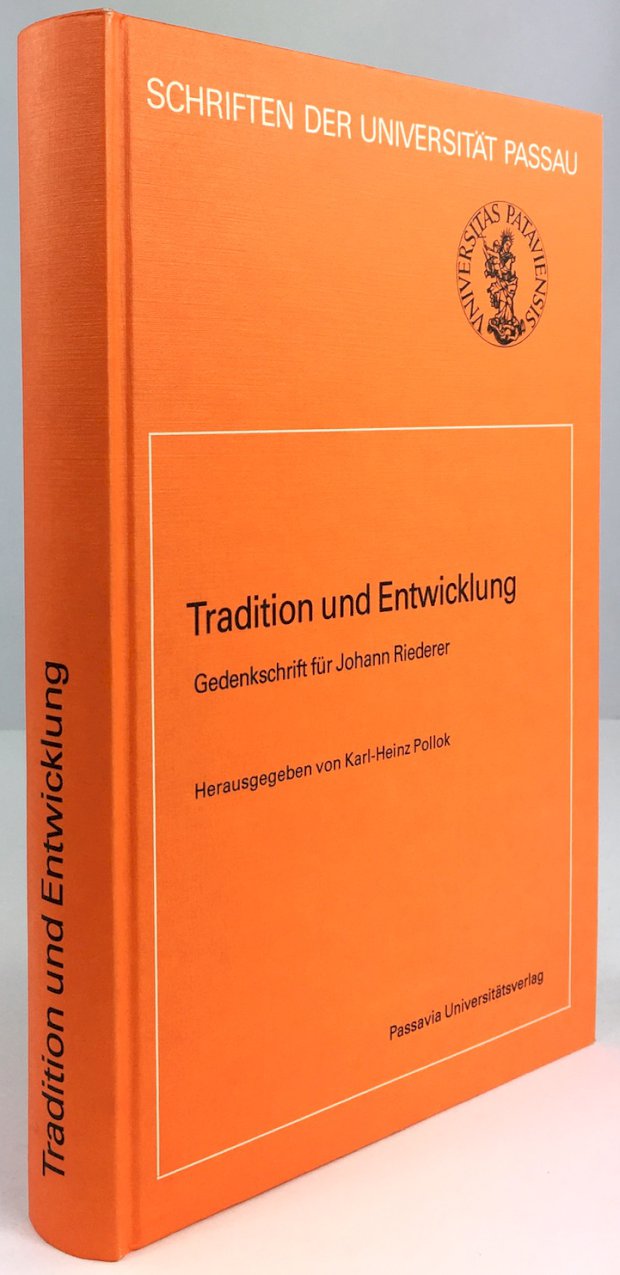 Abbildung von "Tradition und Entwicklung. Gedenkschrift für Johann Riederer."