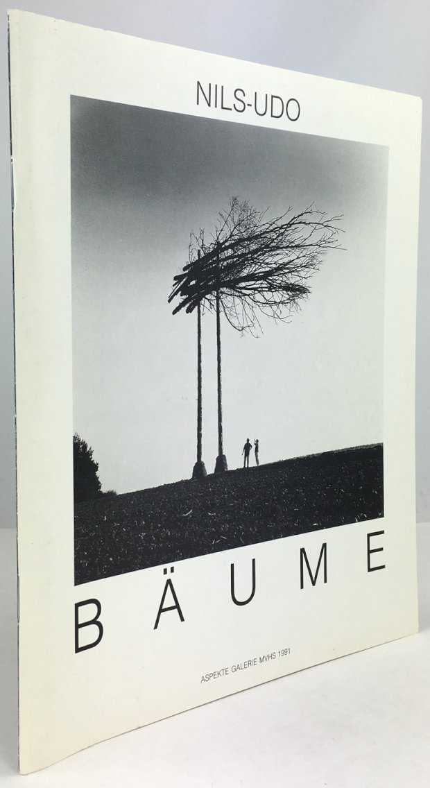 Abbildung von "Bäume. Texte von Vera Botterbusch und Hubert Besacier."