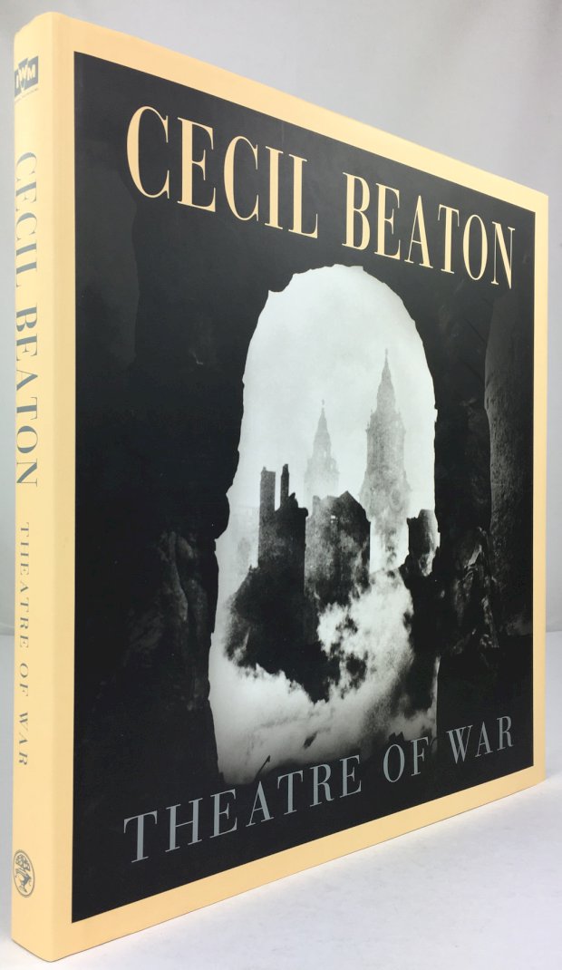 Abbildung von "Cecil Beaton - Theatre of War."