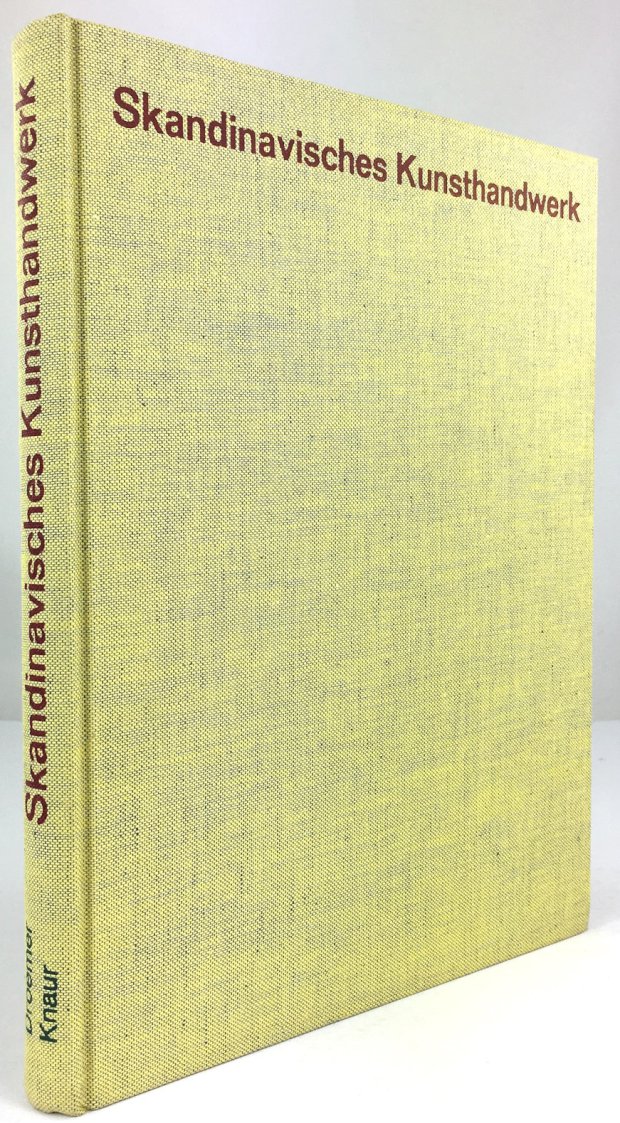 Abbildung von "Skandinavisches Kunsthandwerk. 187 farbige und 319 einfarbige Abbildungen. Ins Deutsche übertragen von Wolfheinrich von der Mülbe und Margot Berthold."