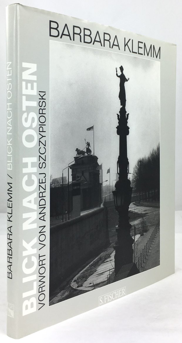 Abbildung von "Blick nach Osten 1970 - 1995. Mit einem Vorwort von Andrzej Szczypiorski."