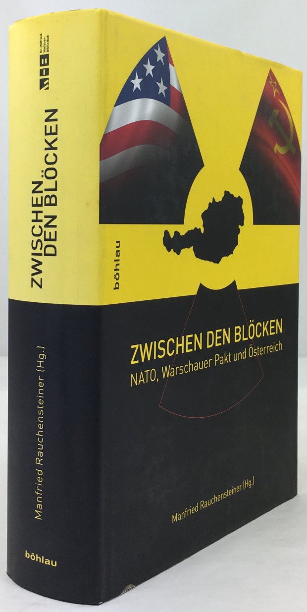 Abbildung von "Zwischen den Blöcken. NATO, Warschauer Pakt und Österreich."