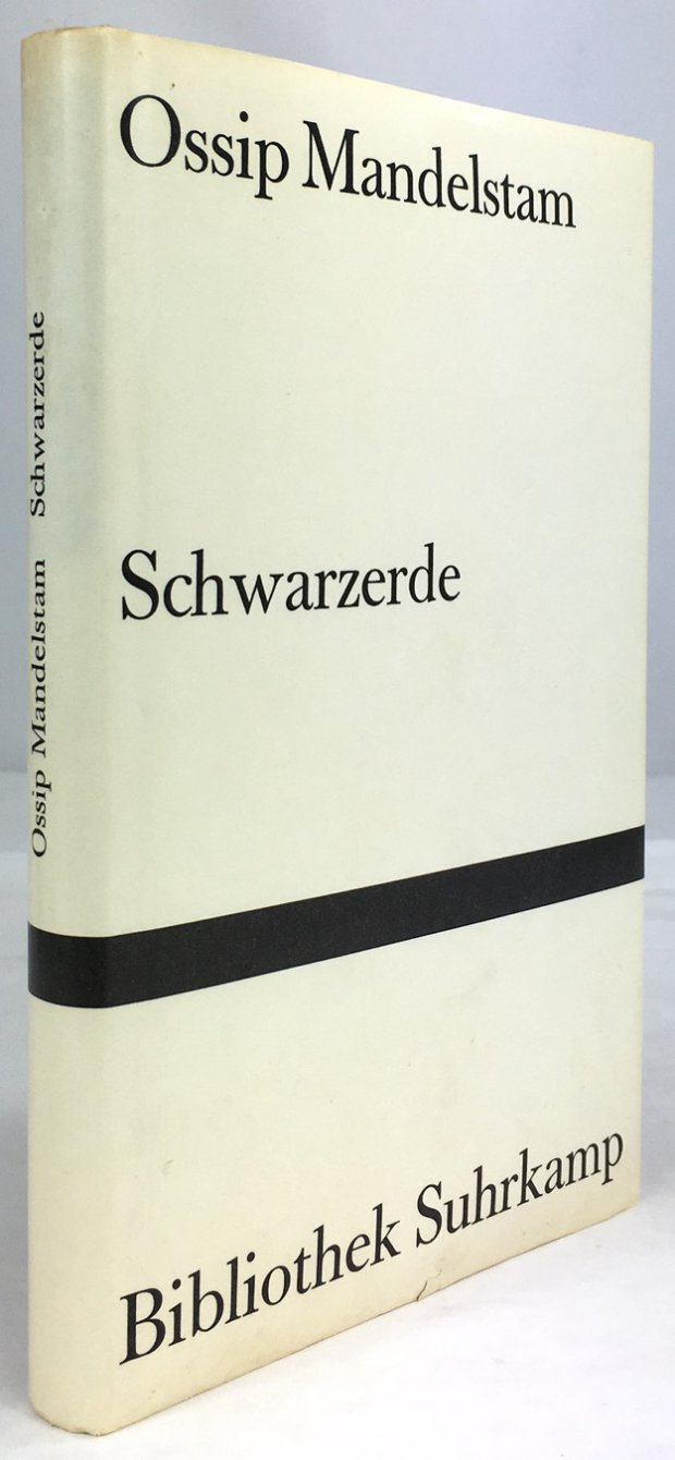 Abbildung von "Schwarzerde. Gedichte aus den Woronescher Heften. Russisch und deutsch. Übertragen und Nachwort von Ralph Dutli..."