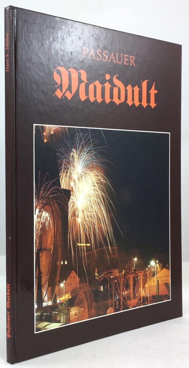 Abbildung von "Passauer Maidult. Ein Text- und Bilderbuch von Hans Karl M&uuml;ller unter Mitwirkung von Gerold Benkenstein."