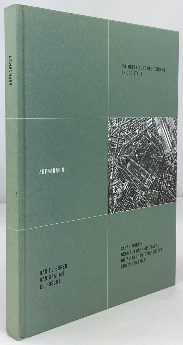 Abbildung von "Aufnahmen. Fotografische Recherchen in der Stadt. Herausgegeben von der Österreichische Galerie Belvedere,..."