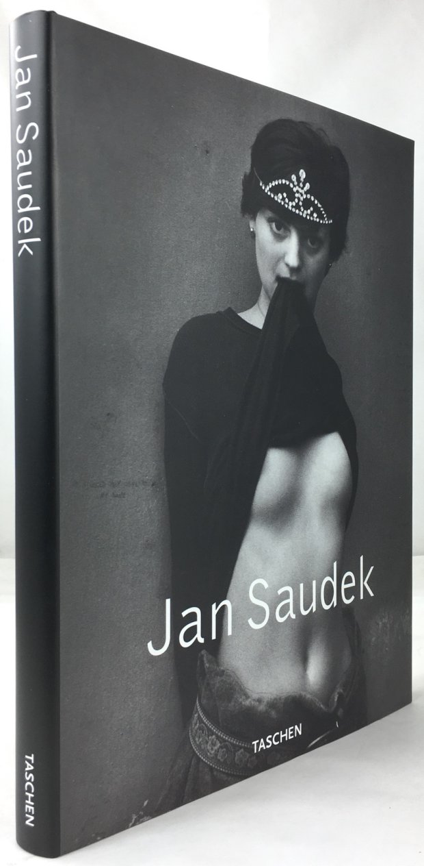 Abbildung von "Jan Saudek. Essay by - Essay von - Essaie de Christiane Fricke."