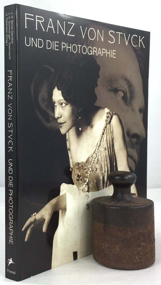 Abbildung von "Franz von Stuck und die Photographie. Katalog von Birgit Jooss."