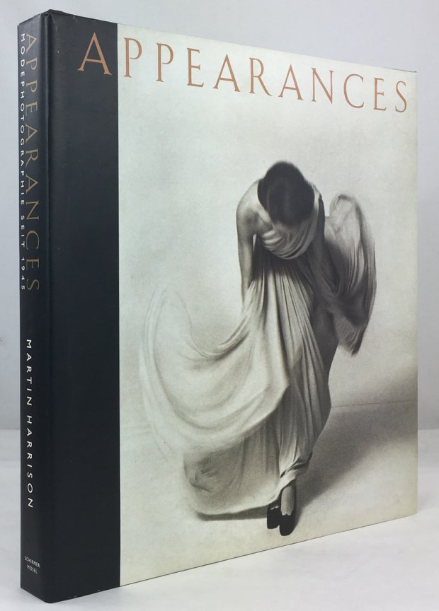 Abbildung von "Appearances. Modephotographie seit 1945. Englischsprachige Ausgabe."