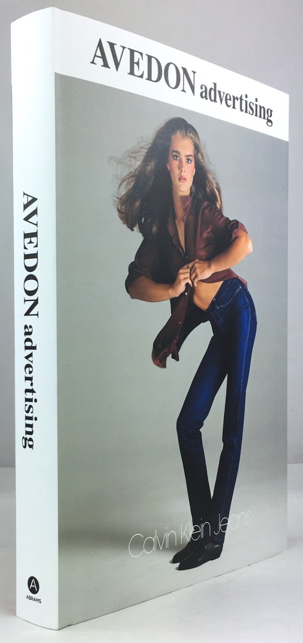 Abbildung von "AVEDON advertising. With an essay by Rebecca Arnold and introductory texts by Laura Avedon."