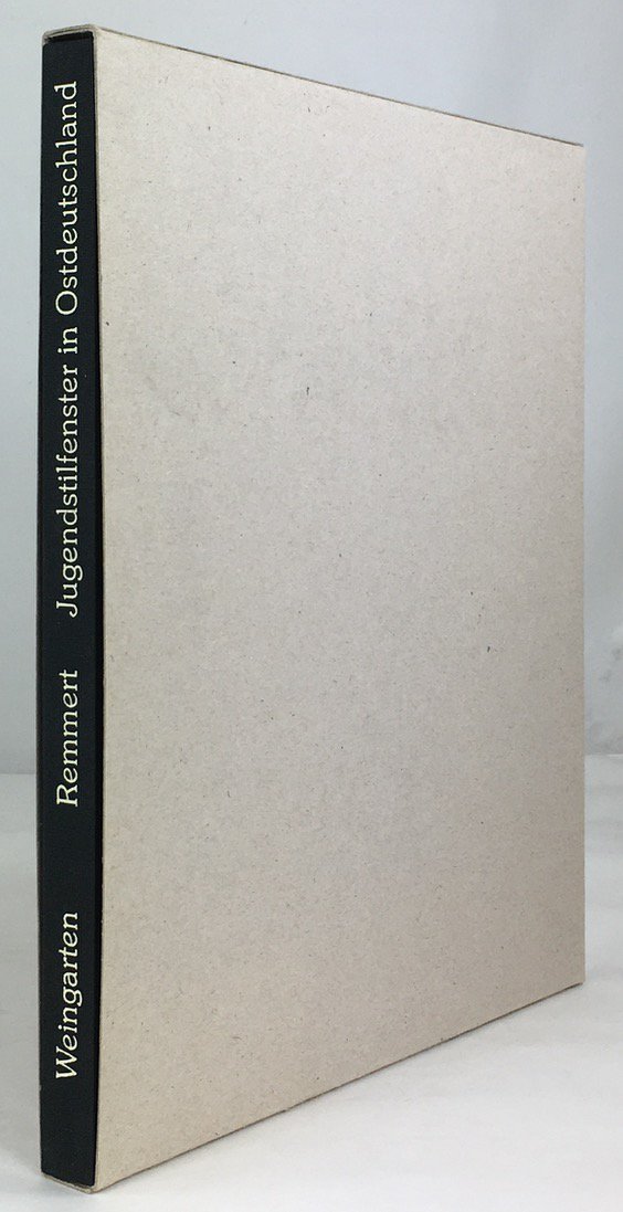 Abbildung von "Jugendstilfenster in Ostdeutschland."