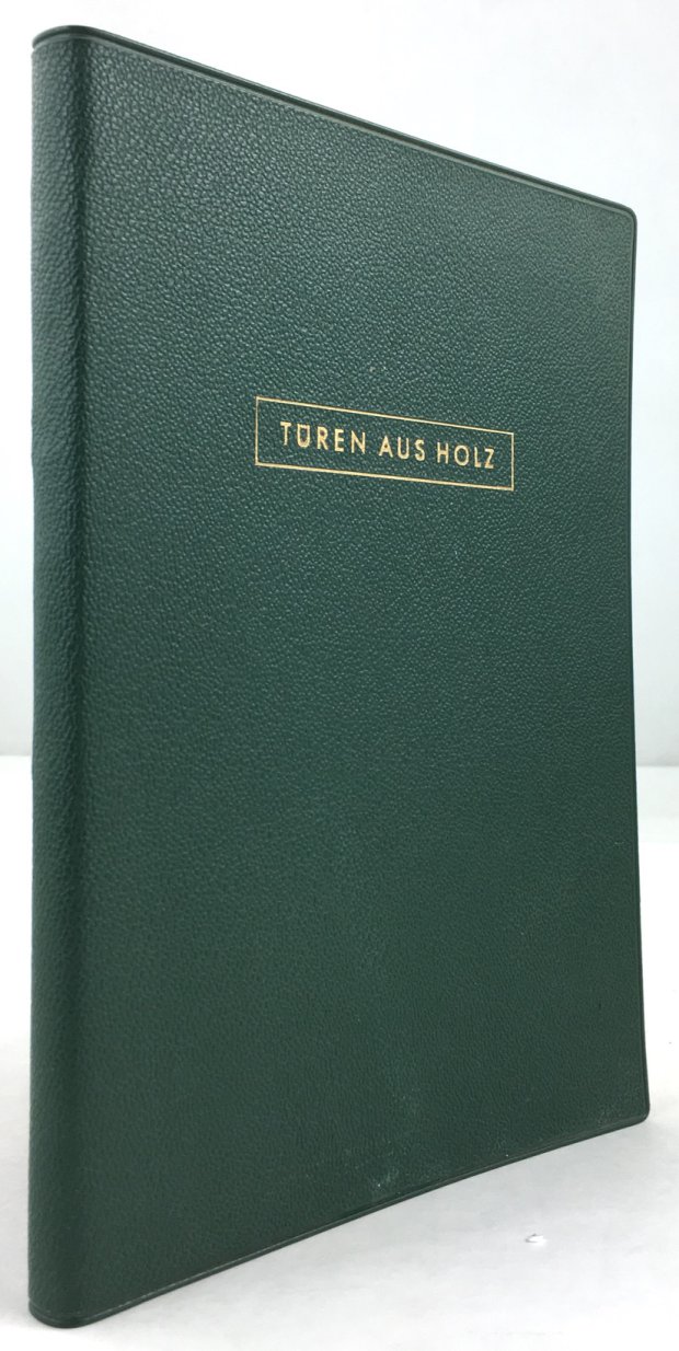 Abbildung von "T&uuml;ren aus Holz. Entw&uuml;rfe mit Schnitten."